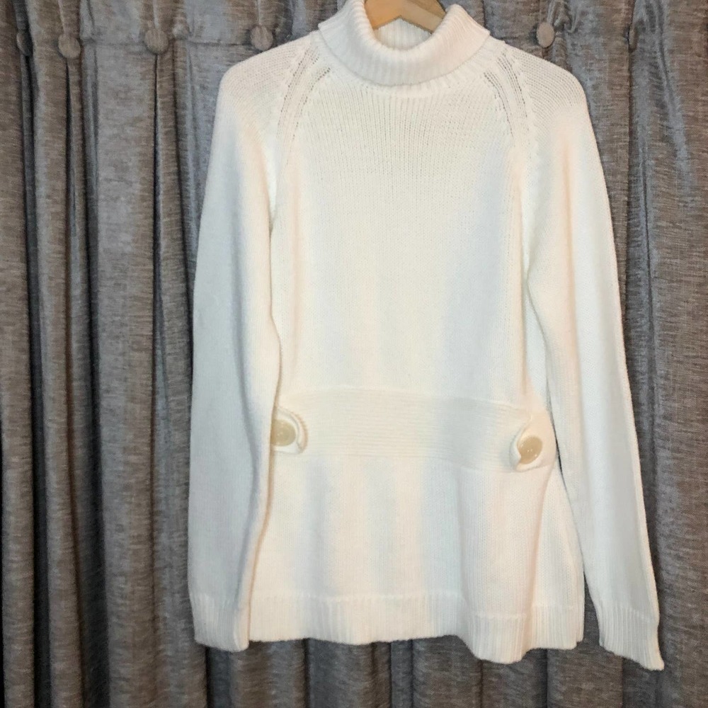 525 America Cream Turtleneck Sweater with Button Belted Detail Size Extra Large